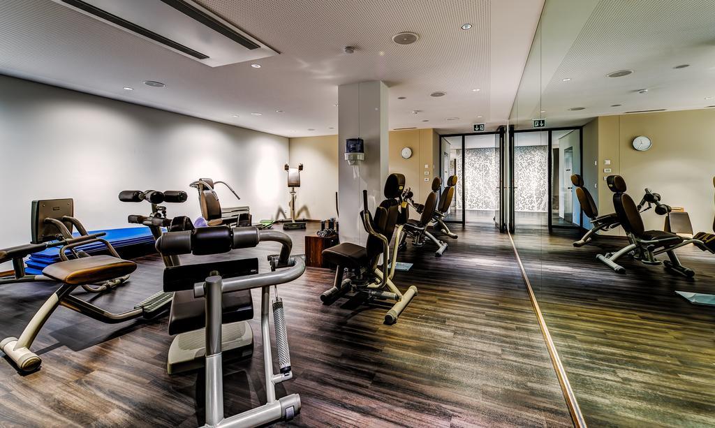 Small Luxury Hotel Wellnesshotel Golfpanorama Lipperswil Eksteriør bilde