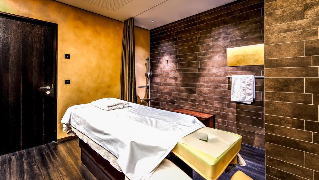 Small Luxury Hotel Wellnesshotel Golfpanorama Lipperswil Eksteriør bilde