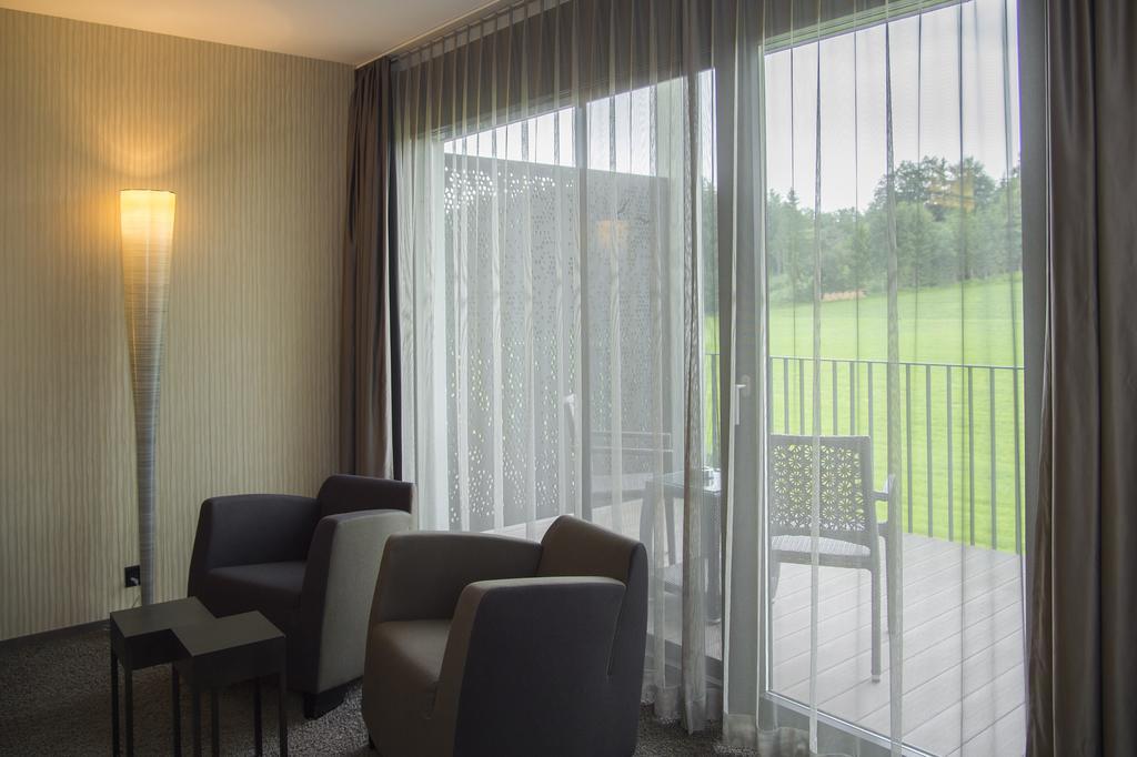 Small Luxury Hotel Wellnesshotel Golfpanorama Lipperswil Eksteriør bilde