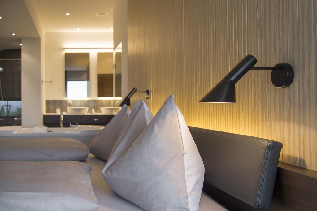 Small Luxury Hotel Wellnesshotel Golfpanorama Lipperswil Eksteriør bilde