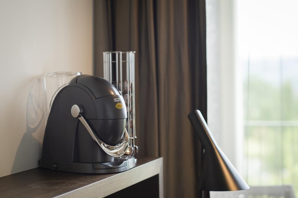 Small Luxury Hotel Wellnesshotel Golfpanorama Lipperswil Rom bilde